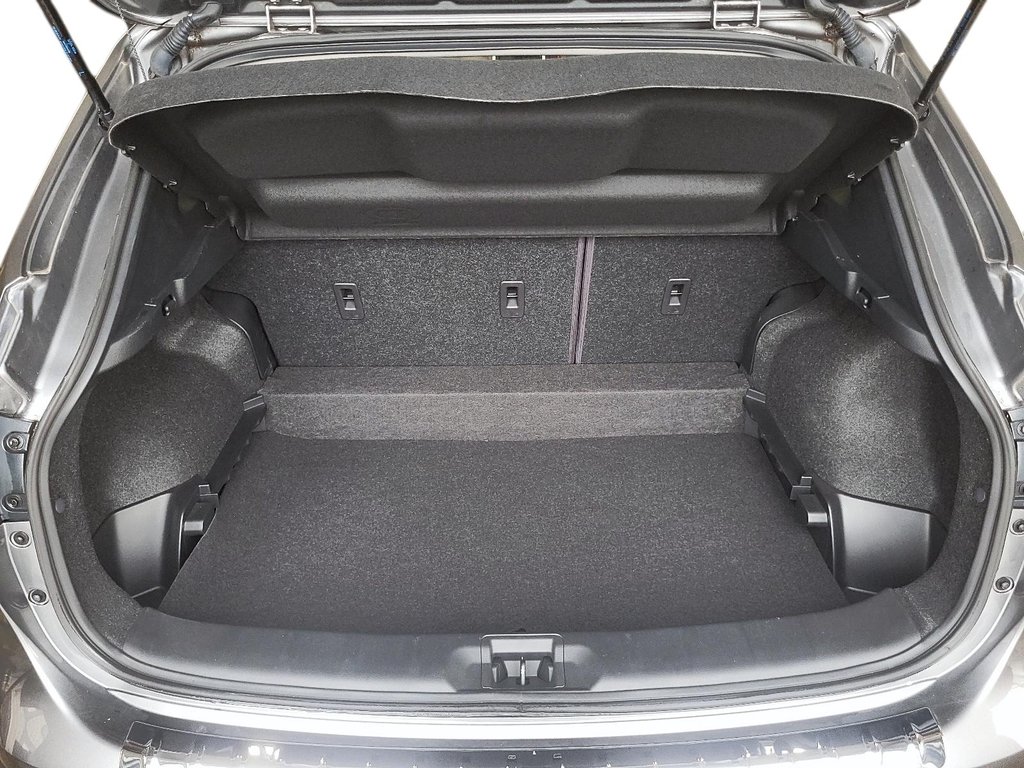 2023 Nissan Qashqai S AWD CVT in Stratford, Ontario - 6 - w1024h768px