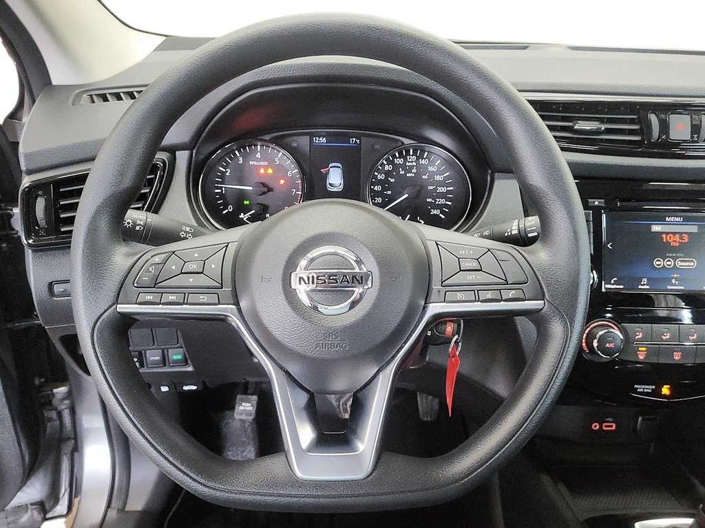 2023 Nissan Qashqai S AWD CVT in Stratford, Ontario - 11 - w1024h768px