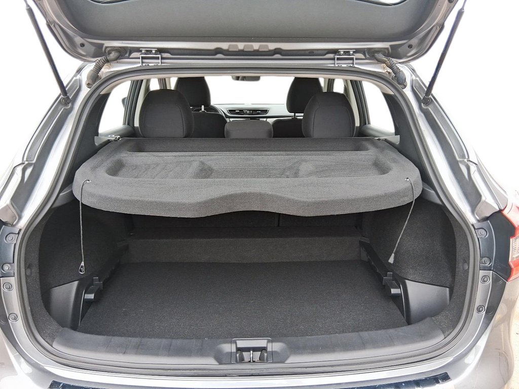 2023 Nissan Qashqai S FWD CVT in Stratford, Ontario - 7 - w1024h768px