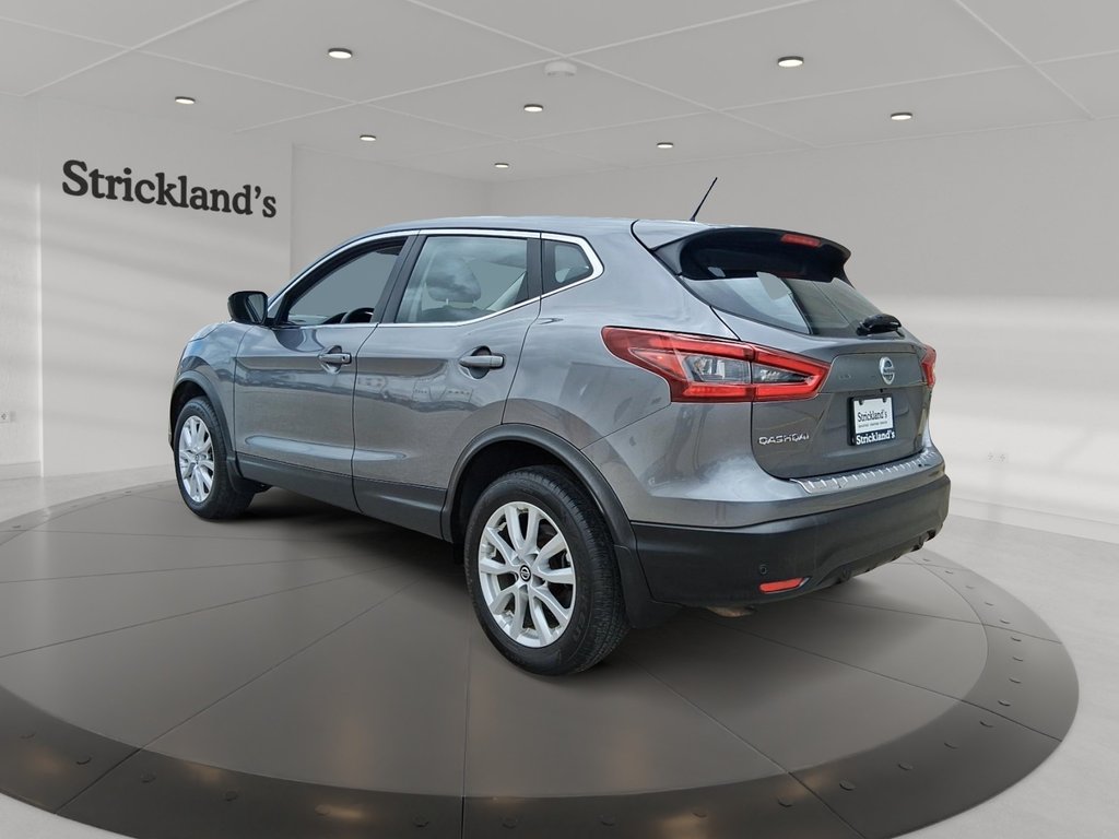 2023 Nissan Qashqai S FWD CVT in Stratford, Ontario - 4 - w1024h768px