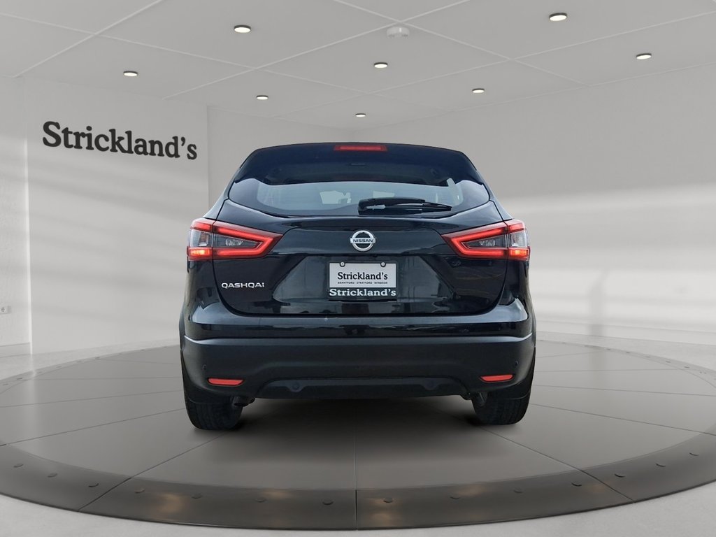 2023 Nissan Qashqai S FWD CVT in Stratford, Ontario - 3 - w1024h768px