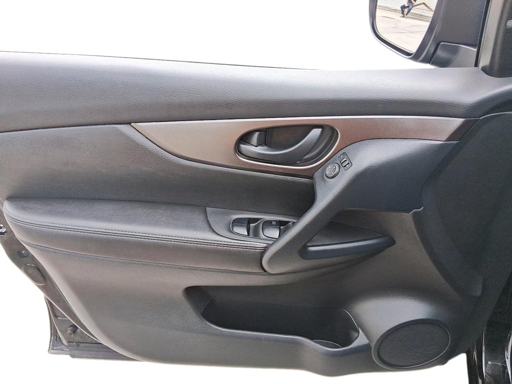 2023 Nissan Qashqai S FWD CVT in Stratford, Ontario - 12 - w1024h768px
