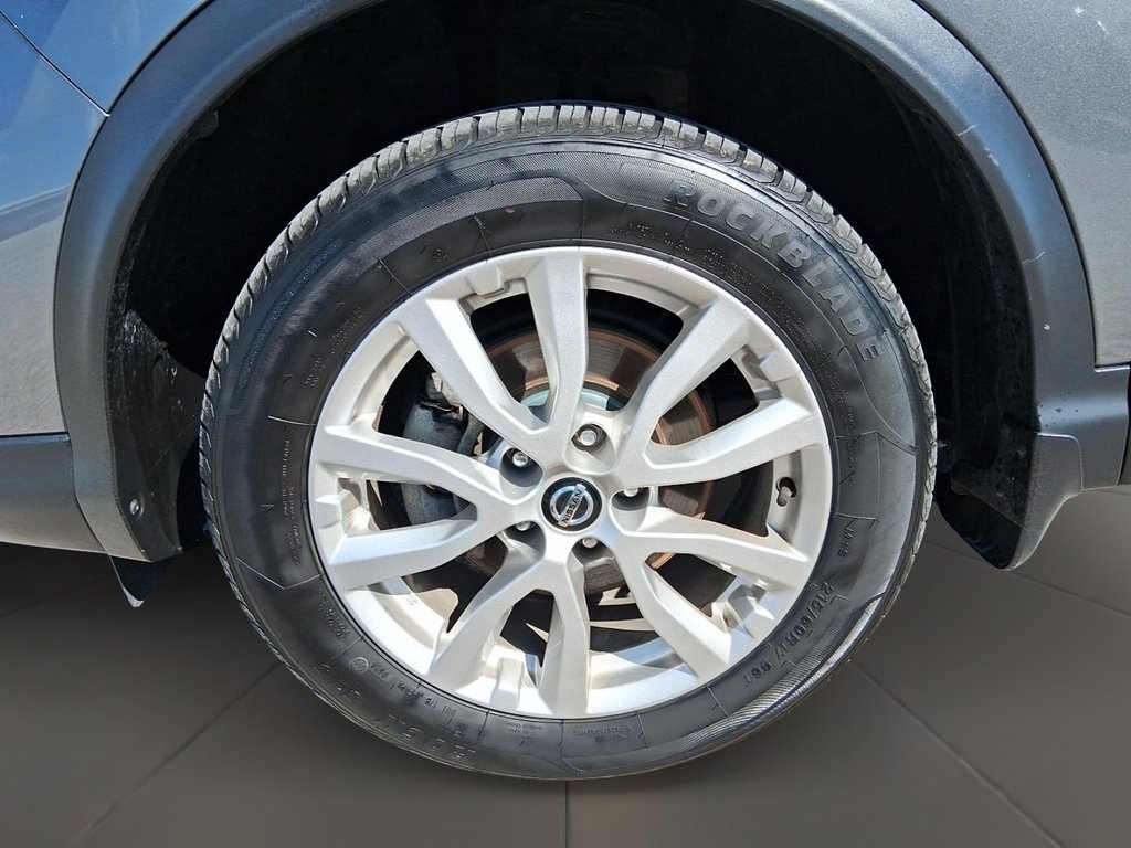 2023 Nissan Qashqai S AWD CVT in Stratford, Ontario - 7 - w1024h768px