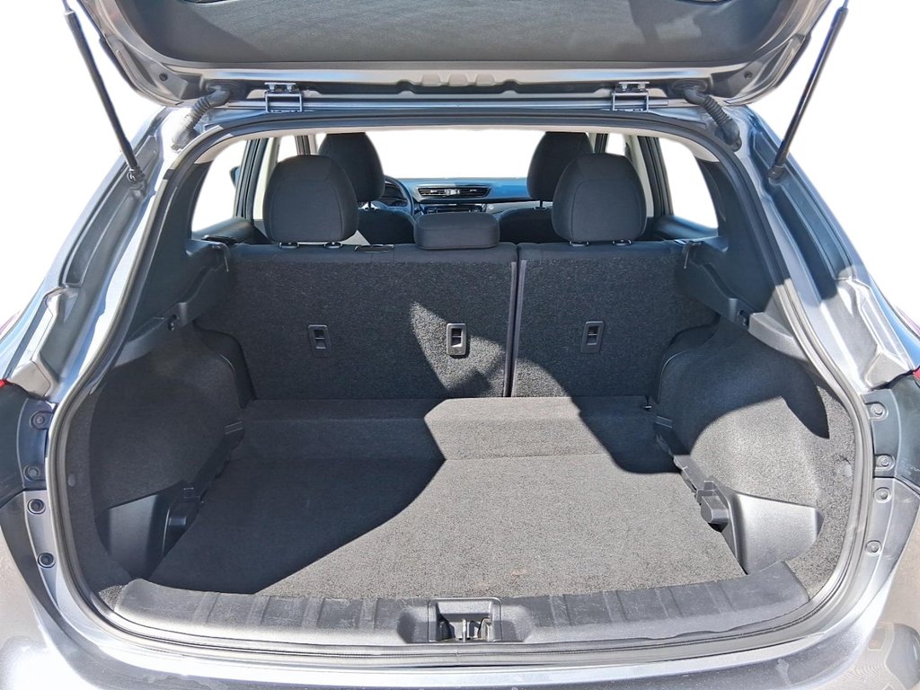2023 Nissan Qashqai S AWD CVT in Stratford, Ontario - 6 - w1024h768px
