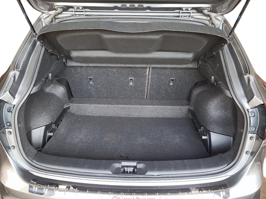 2023 Nissan Qashqai S FWD CVT in Stratford, Ontario - 6 - w1024h768px