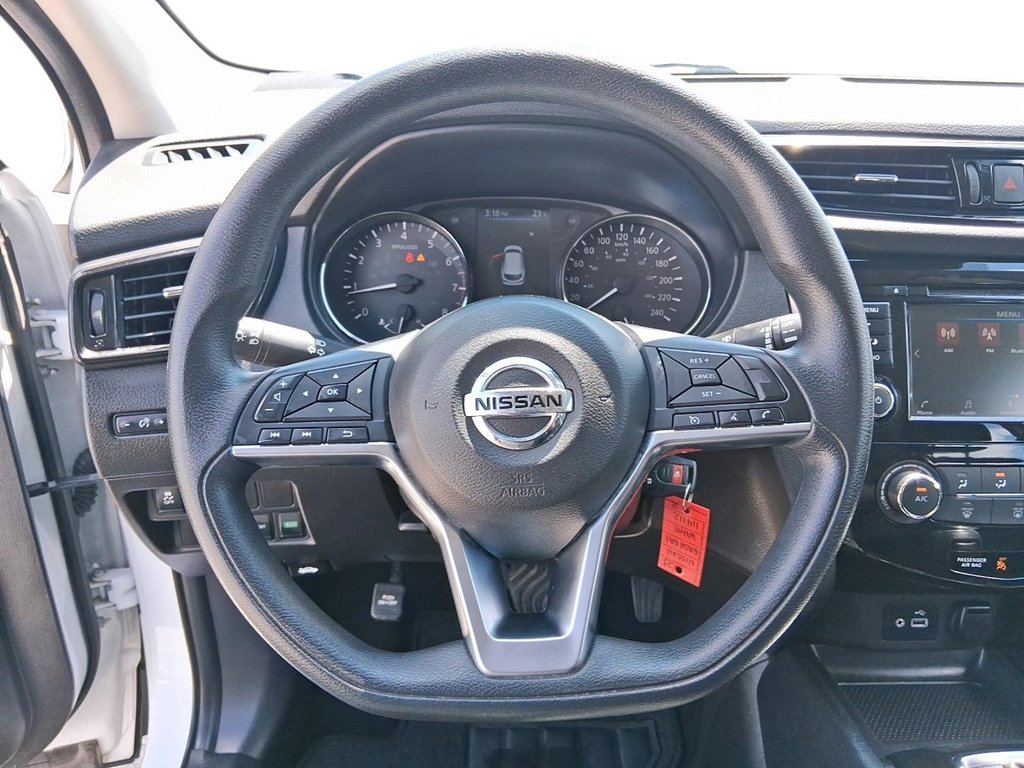 2023 Nissan Qashqai S AWD CVT in Stratford, Ontario - 13 - w1024h768px