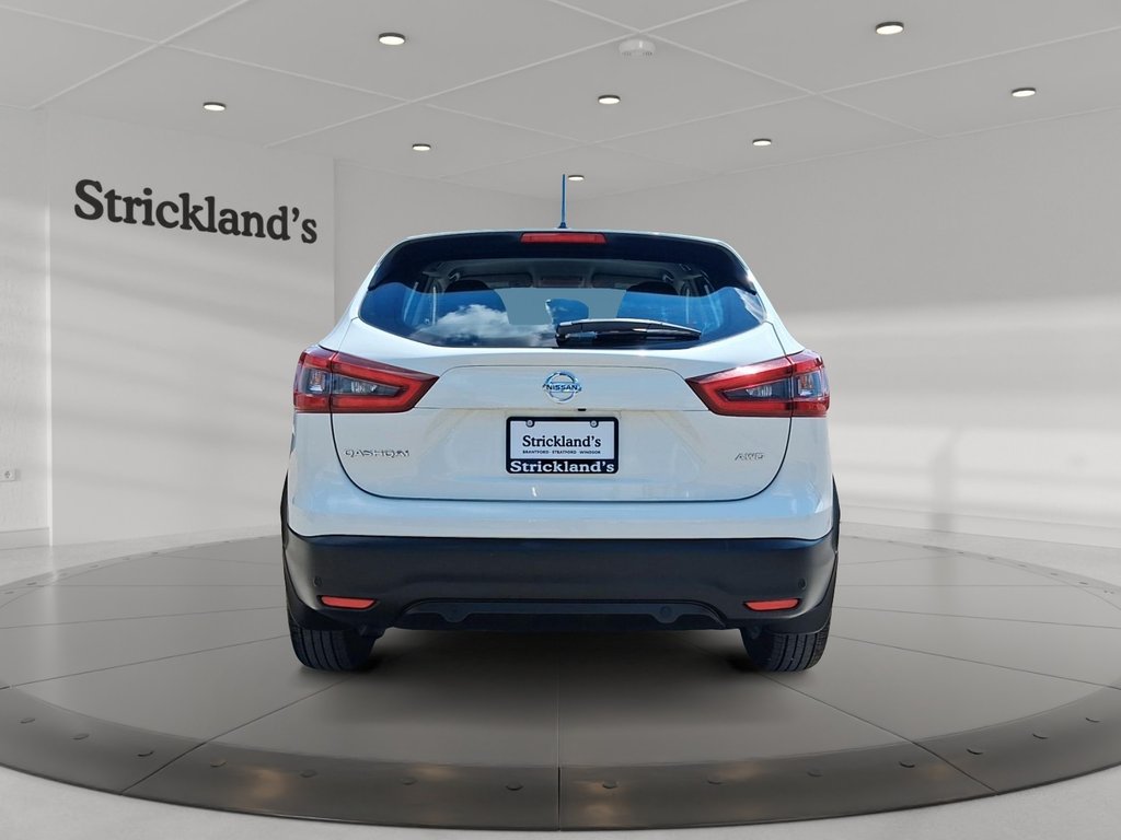 2023 Nissan Qashqai S AWD CVT in Stratford, Ontario - 3 - w1024h768px