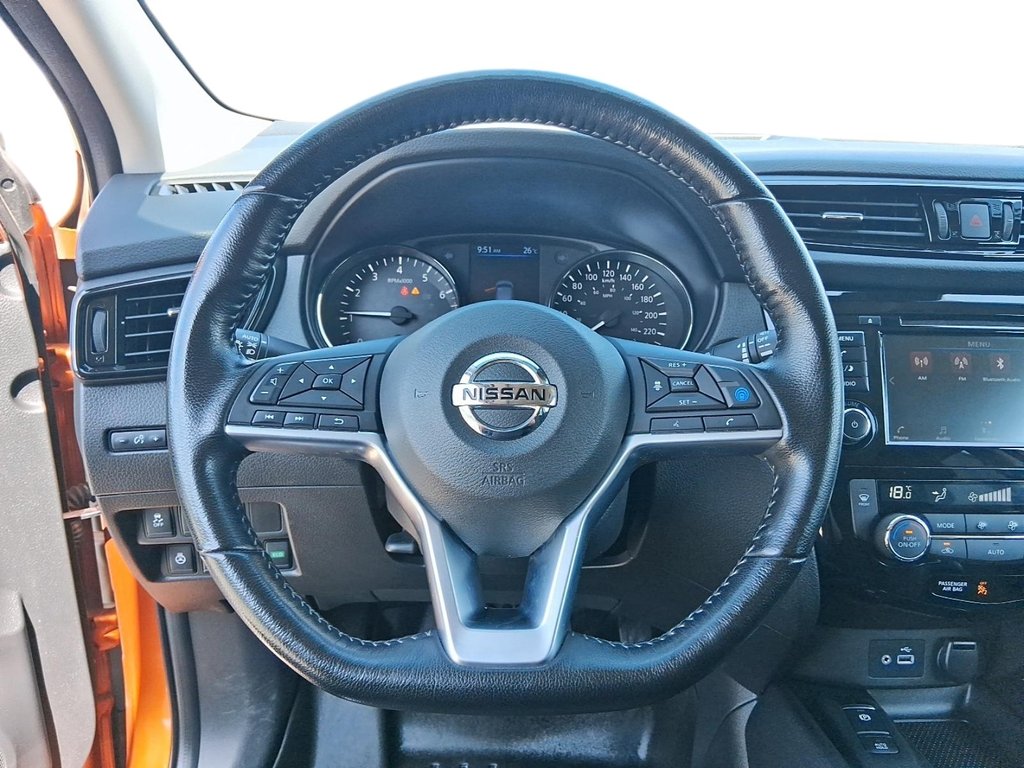 2023 Nissan Qashqai SV AWD CVT in Stratford, Ontario - 12 - w1024h768px