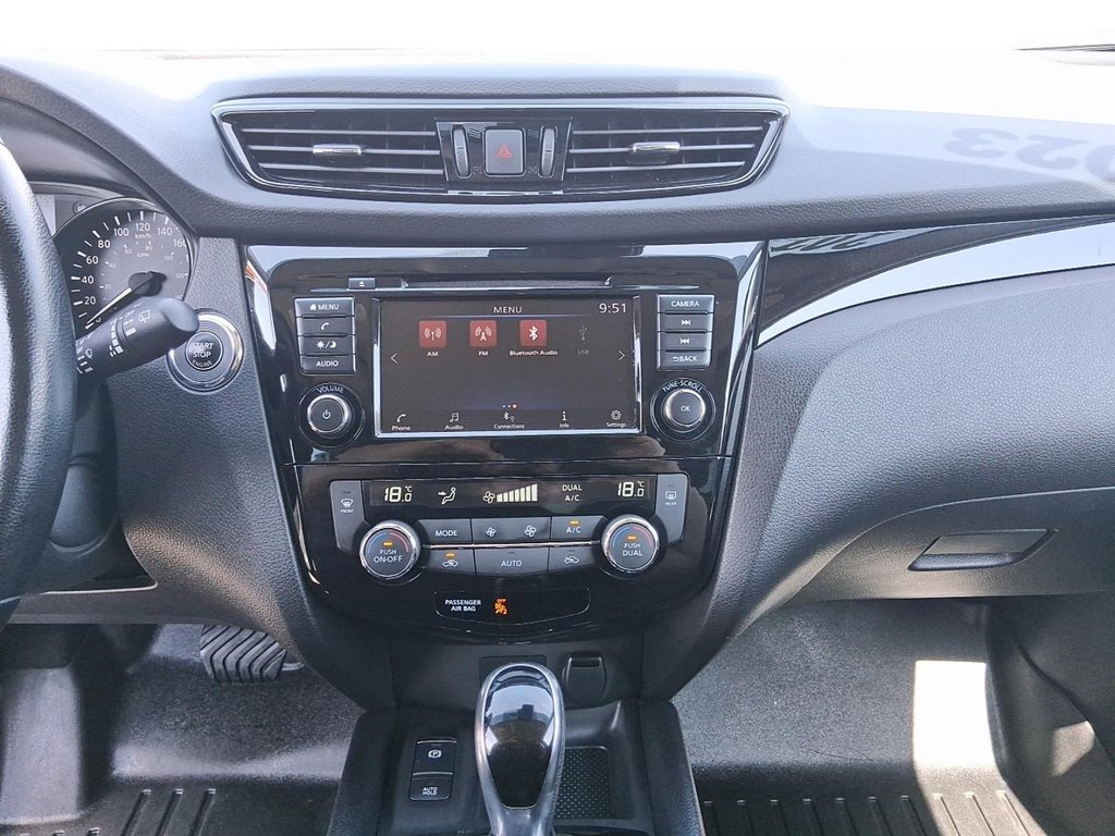 2023 Nissan Qashqai SV AWD CVT in Stratford, Ontario - 15 - w1024h768px