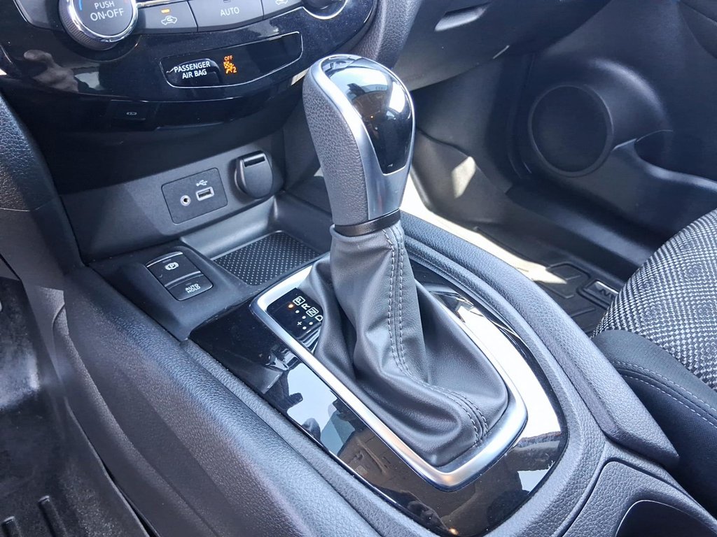 2023 Nissan Qashqai SV AWD CVT in Stratford, Ontario - 16 - w1024h768px