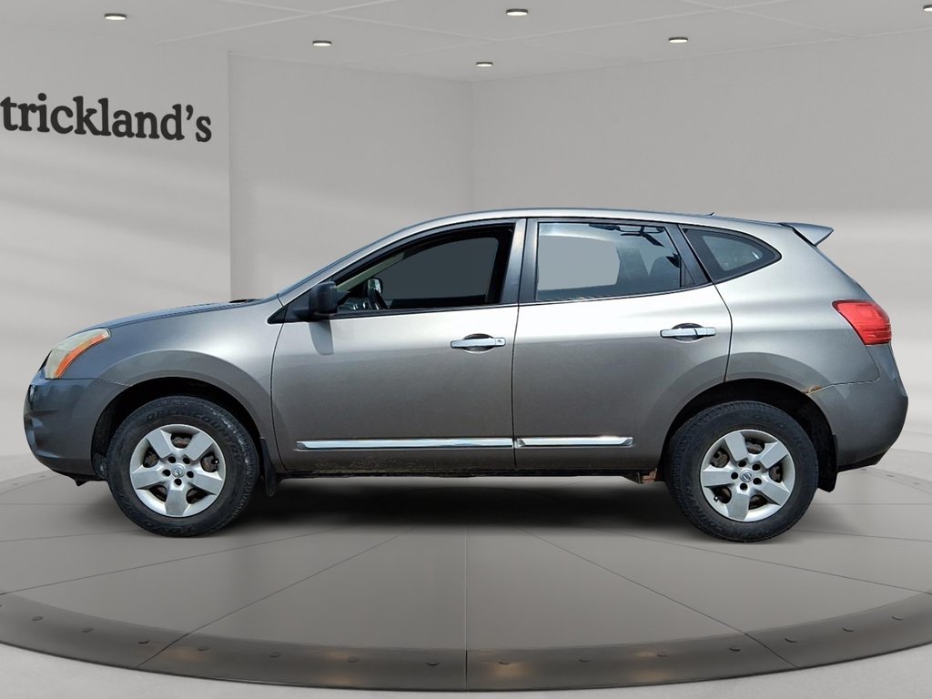 2012 Nissan Rogue S FWD CVT in Stratford, Ontario - 5 - w1024h768px