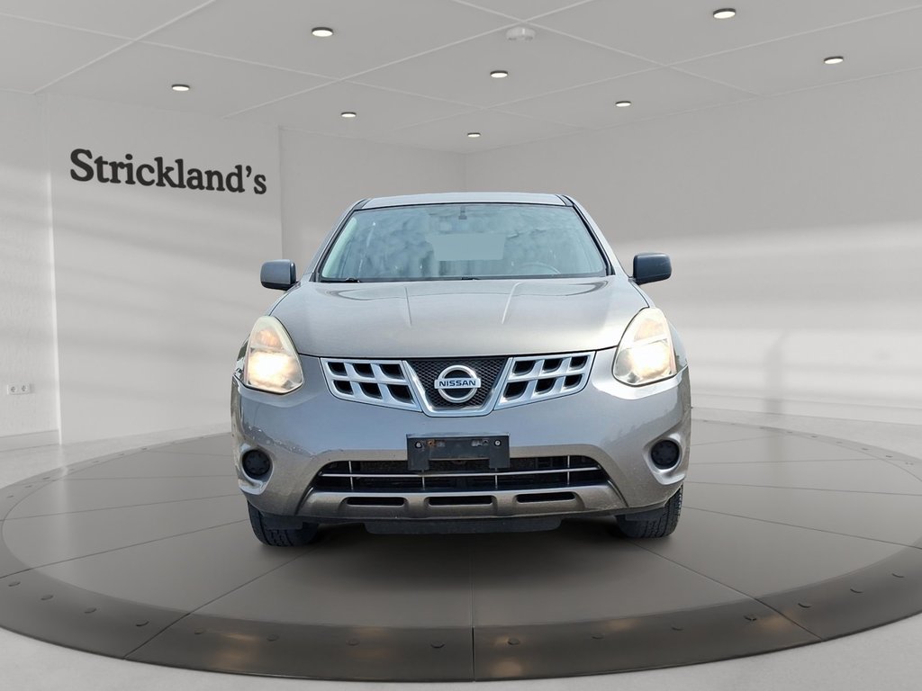 2012 Nissan Rogue S FWD CVT in Stratford, Ontario - 2 - w1024h768px