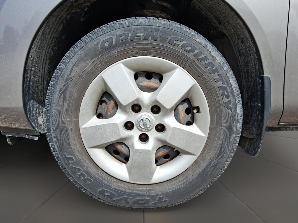 2012 Nissan Rogue S FWD CVT in Stratford, Ontario - 7 - w1024h768px