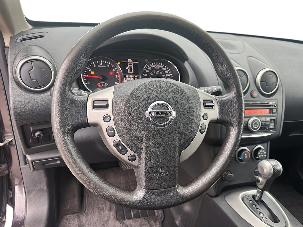 2013 Nissan Rogue S FWD CVT in Stratford, Ontario - 10 - w1024h768px