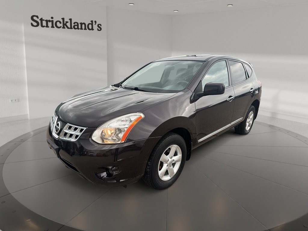 2013 Nissan Rogue S FWD CVT in Stratford, Ontario - 1 - w1024h768px