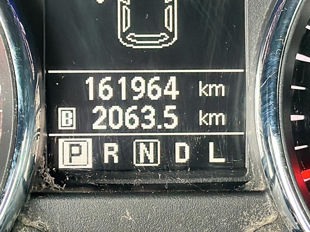 2013 Nissan Rogue S FWD CVT in Stratford, Ontario - 11 - w1024h768px