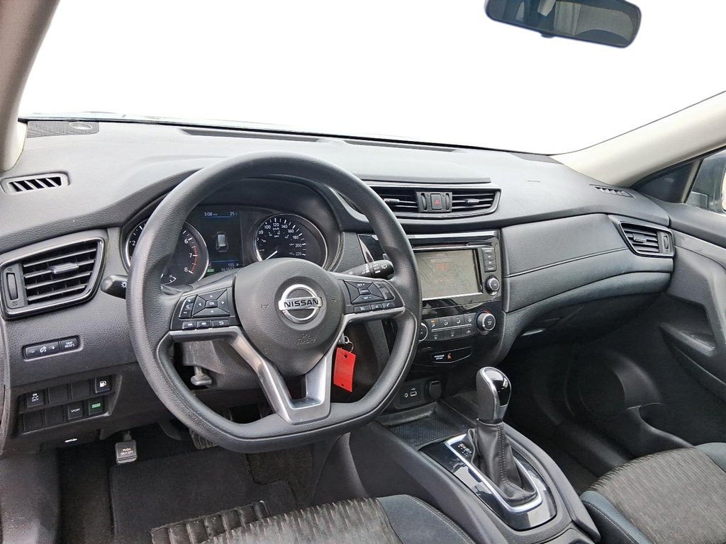 2018 Nissan Rogue S AWD CVT in Stratford, Ontario - 10 - w1024h768px
