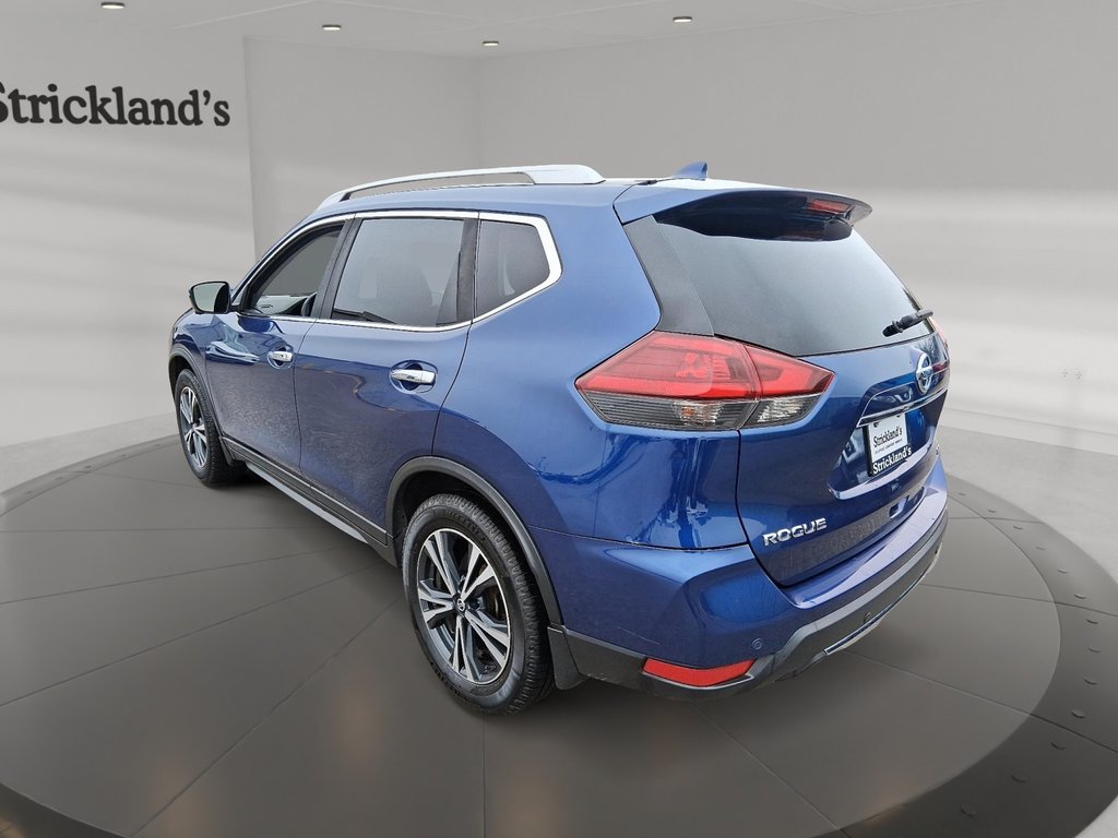 2020 Nissan Rogue SV AWD CVT (2) in Stratford, Ontario - 4 - w1024h768px