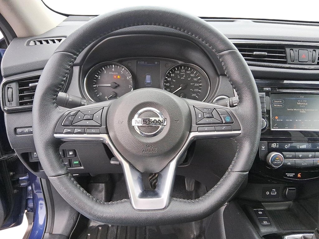 2020 Nissan Rogue SV AWD CVT (2) in Stratford, Ontario - 11 - w1024h768px