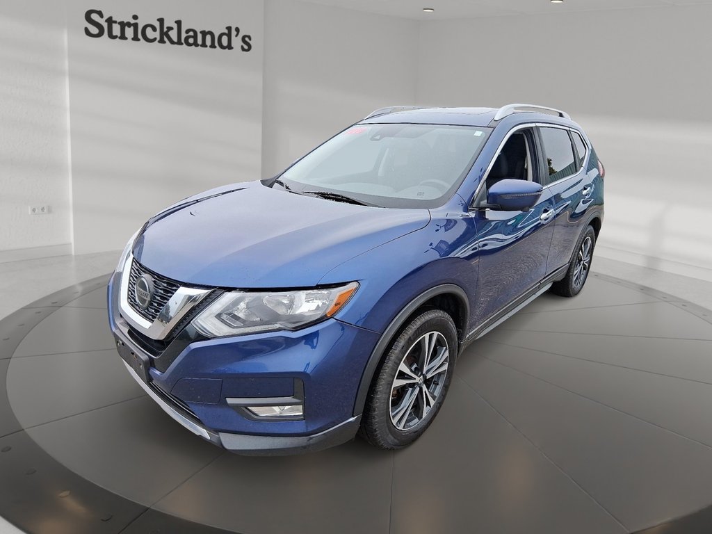 2020 Nissan Rogue SV AWD CVT (2) in Stratford, Ontario - 1 - w1024h768px