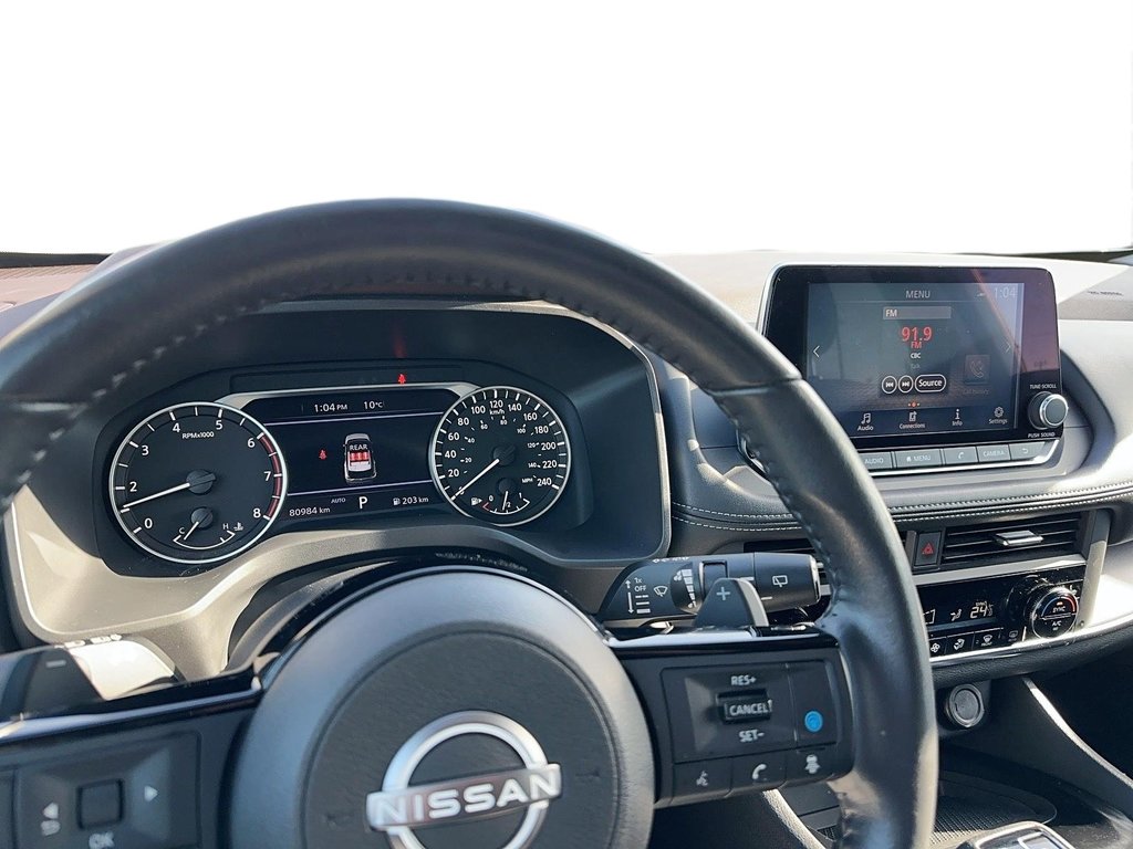 2023 Nissan Rogue SV AWD CVT in Stratford, Ontario - 13 - w1024h768px