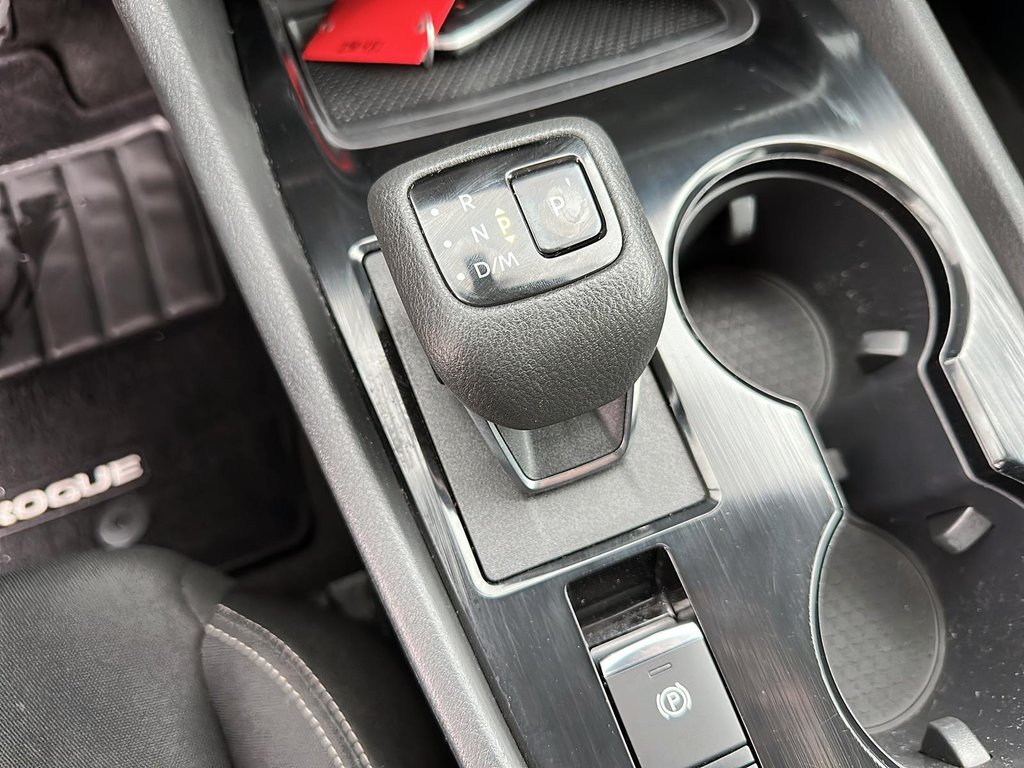 2023 Nissan Rogue S AWD CVT in Stratford, Ontario - 14 - w1024h768px