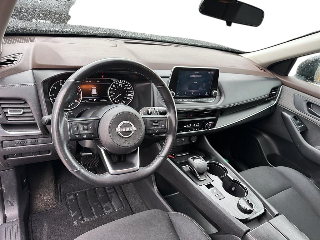 2023 Nissan Rogue S AWD CVT in Stratford, Ontario - 9 - w1024h768px