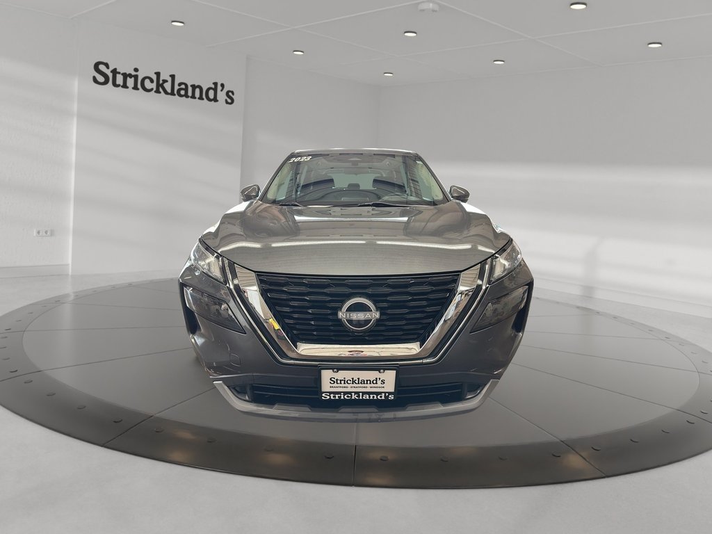 2023 Nissan Rogue S AWD CVT in Stratford, Ontario - 2 - w1024h768px