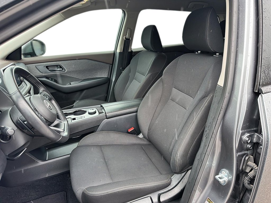 2023 Nissan Rogue S AWD CVT in Stratford, Ontario - 8 - w1024h768px