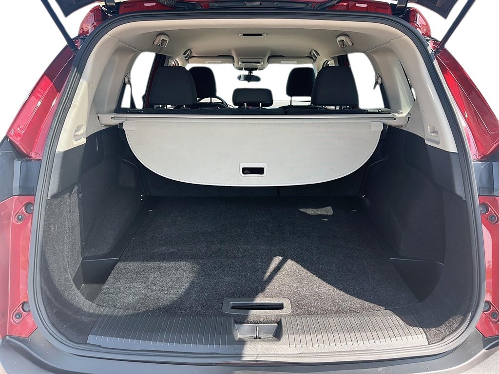 2023 Nissan Rogue S AWD CVT in Stratford, Ontario - 6 - w1024h768px