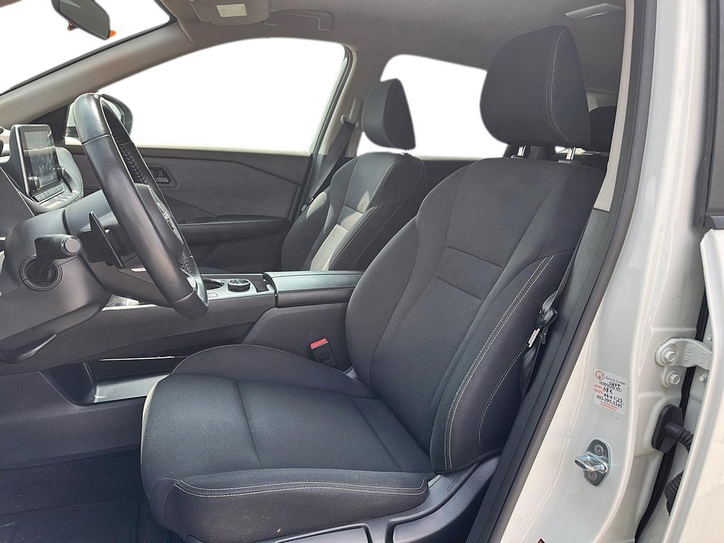 2023 Nissan Rogue S AWD CVT in Stratford, Ontario - 8 - w1024h768px