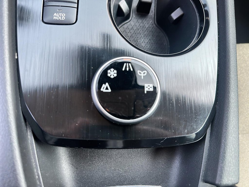2023 Nissan Rogue S AWD CVT in Stratford, Ontario - 15 - w1024h768px