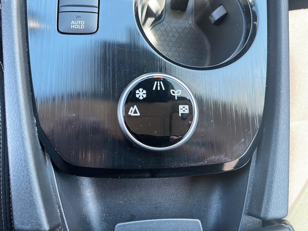 2023 Nissan Rogue S AWD CVT in Stratford, Ontario - 15 - w1024h768px