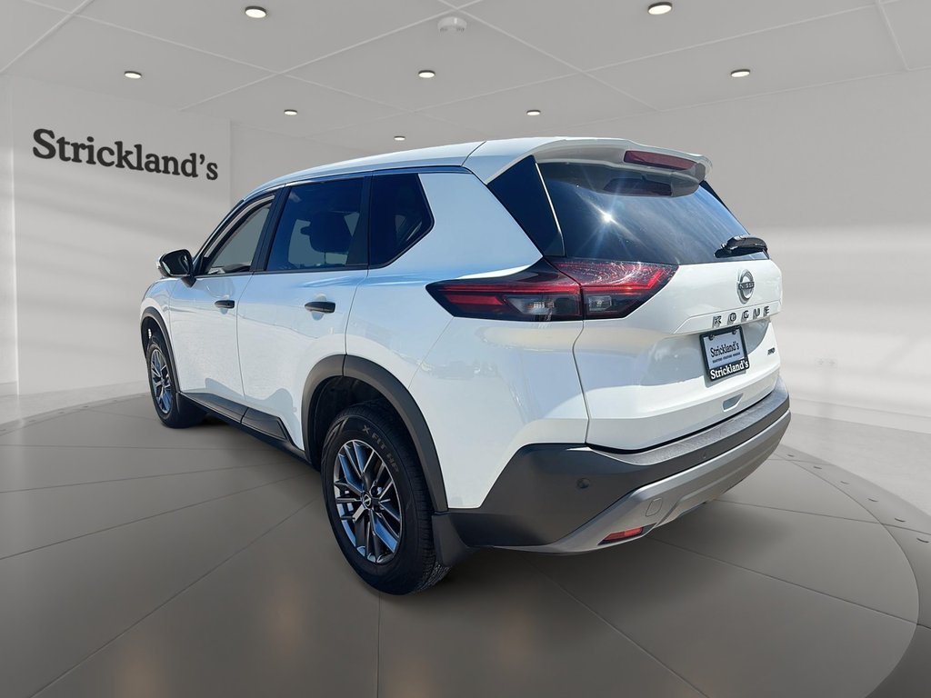 2023 Nissan Rogue S AWD CVT in Stratford, Ontario - 4 - w1024h768px