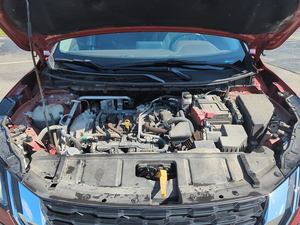 2023 Nissan Rogue S AWD CVT in Stratford, Ontario - 9 - w1024h768px