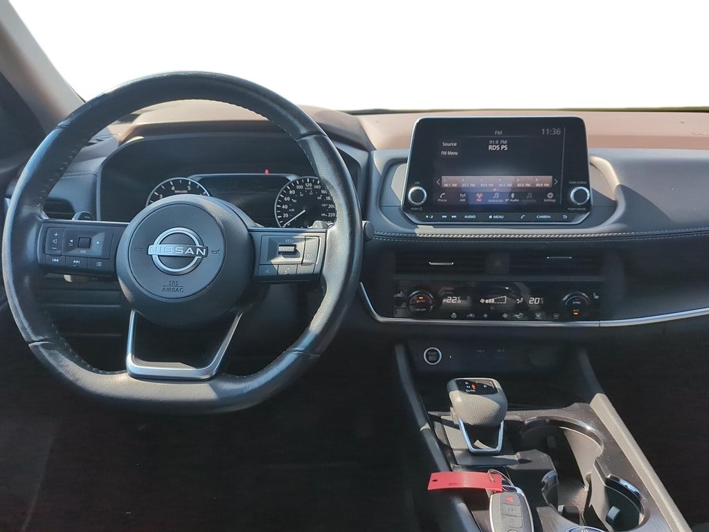 2023 Nissan Rogue S AWD CVT in Stratford, Ontario - 11 - w1024h768px