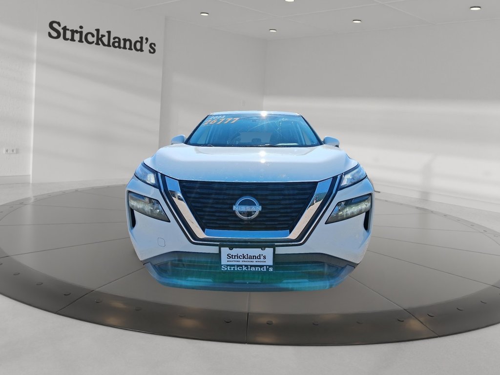 2023 Nissan Rogue S AWD CVT in Stratford, Ontario - 2 - w1024h768px