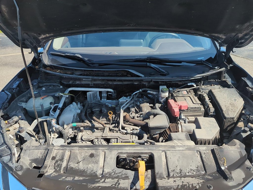 2023 Nissan Rogue S AWD CVT in Stratford, Ontario - 8 - w1024h768px