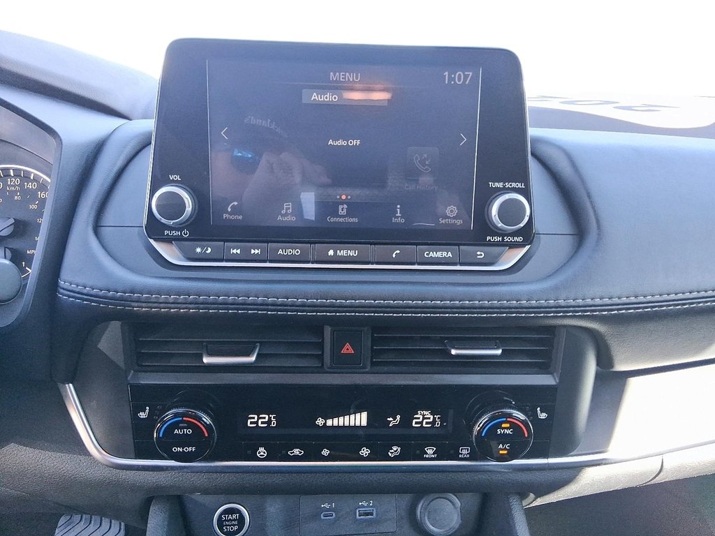 2023 Nissan Rogue S AWD CVT in Stratford, Ontario - 15 - w1024h768px