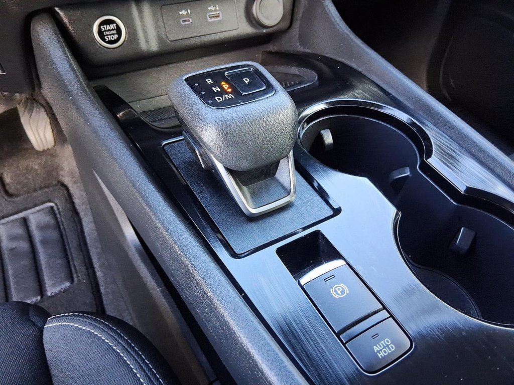 2023 Nissan Rogue S AWD CVT in Stratford, Ontario - 16 - w1024h768px