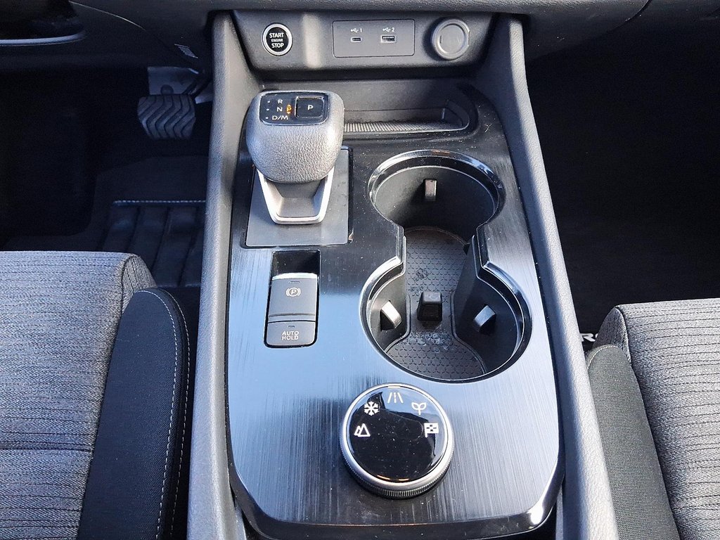 2023 Nissan Rogue SV AWD CVT in Stratford, Ontario - 17 - w1024h768px