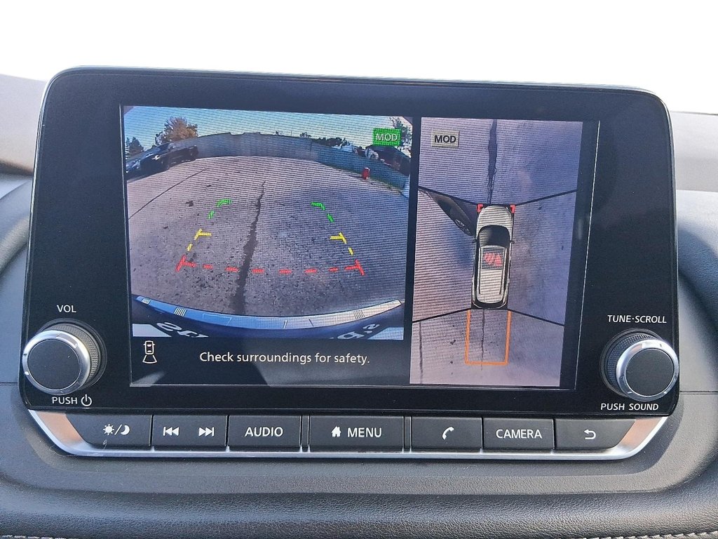 2023 Nissan Rogue SV AWD CVT in Stratford, Ontario - 19 - w1024h768px