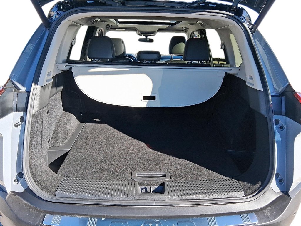 2023 Nissan Rogue SV Midnight Edition AWD CVT in Stratford, Ontario - 6 - w1024h768px