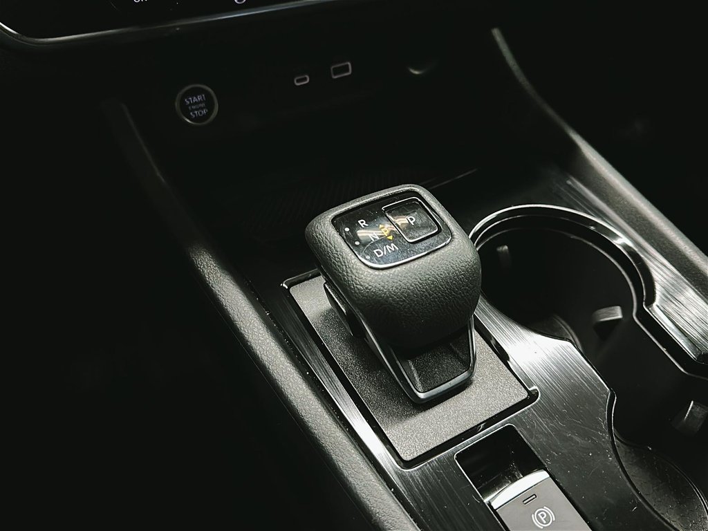 2023 Nissan Rogue S AWD CVT in Stratford, Ontario - 14 - w1024h768px