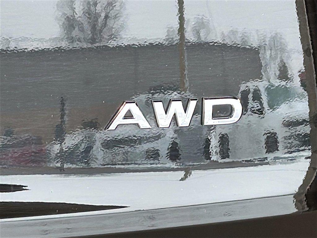 2023 Nissan Rogue S AWD CVT in Stratford, Ontario - 15 - w1024h768px