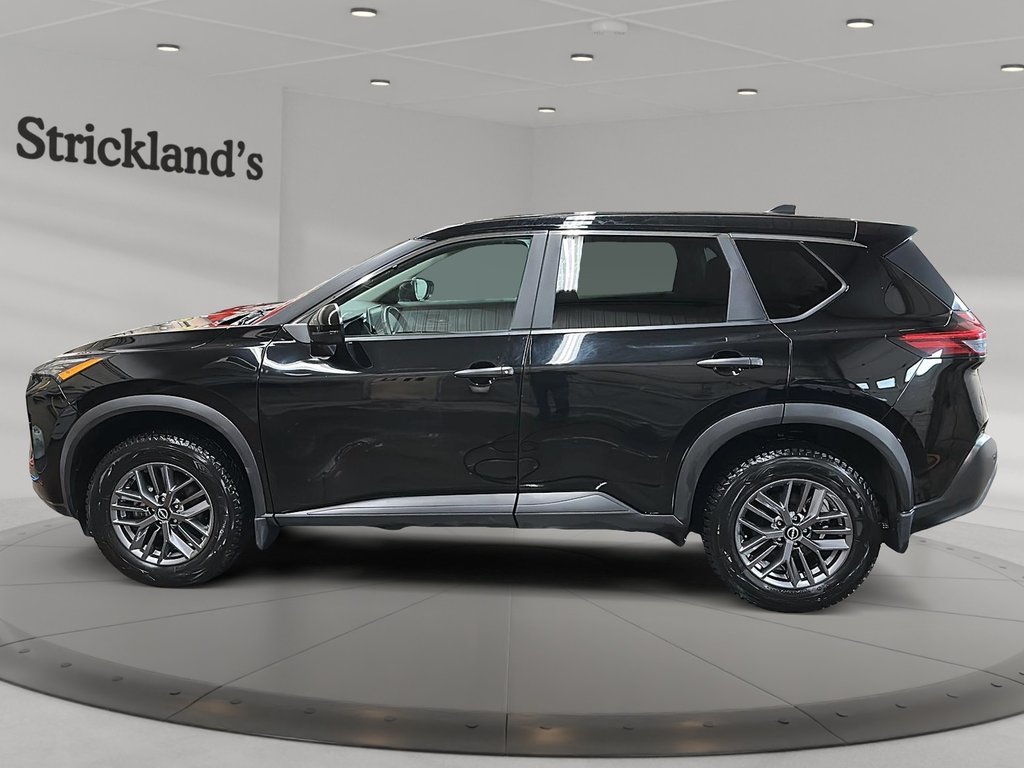 2023 Nissan Rogue S AWD CVT in Stratford, Ontario - 5 - w1024h768px