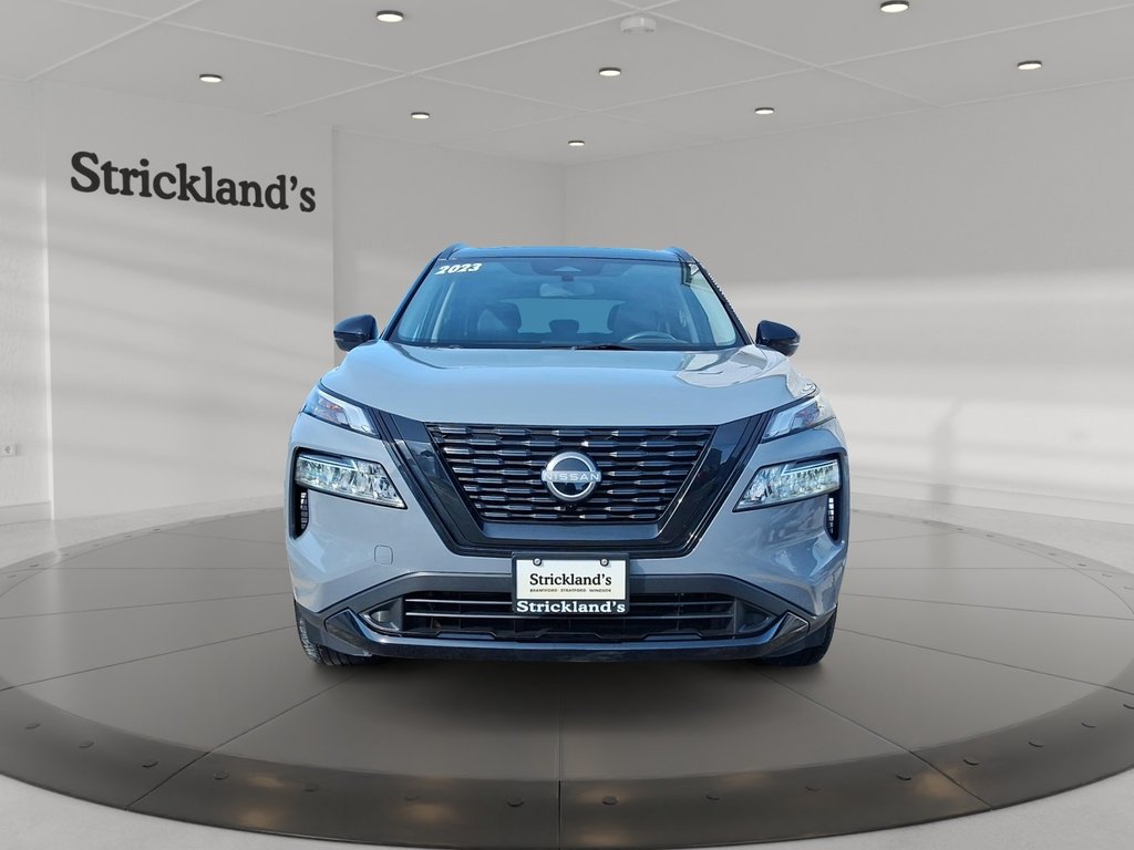 2023 Nissan Rogue SV Midnight Edition AWD CVT in Stratford, Ontario - 2 - w1024h768px