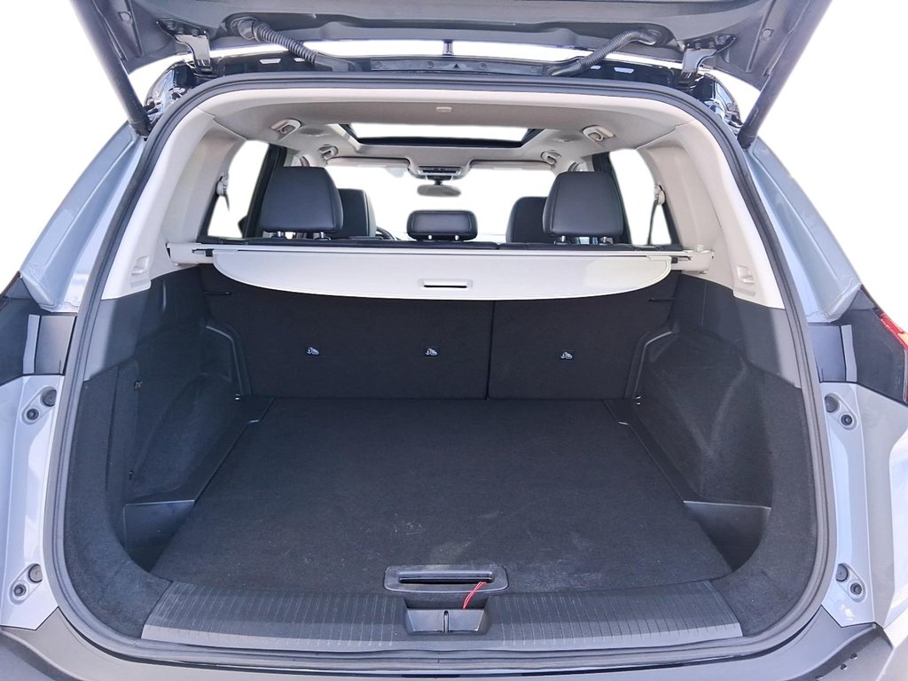 2023 Nissan Rogue SV Midnight Edition AWD CVT in Stratford, Ontario - 6 - w1024h768px