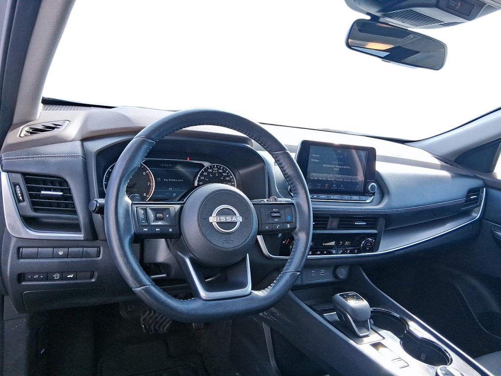 2023 Nissan Rogue SV Midnight Edition AWD CVT in Stratford, Ontario - 10 - w1024h768px