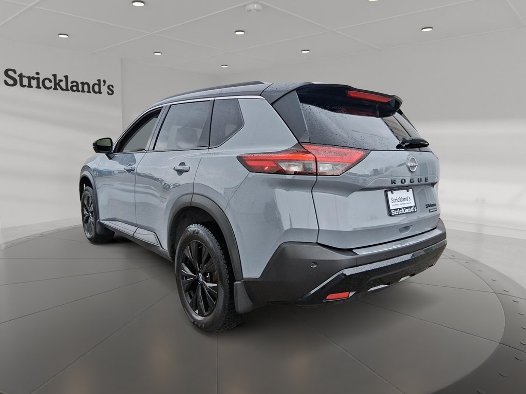 2023 Nissan Rogue SV Midnight Edition AWD CVT in Stratford, Ontario - 4 - w1024h768px